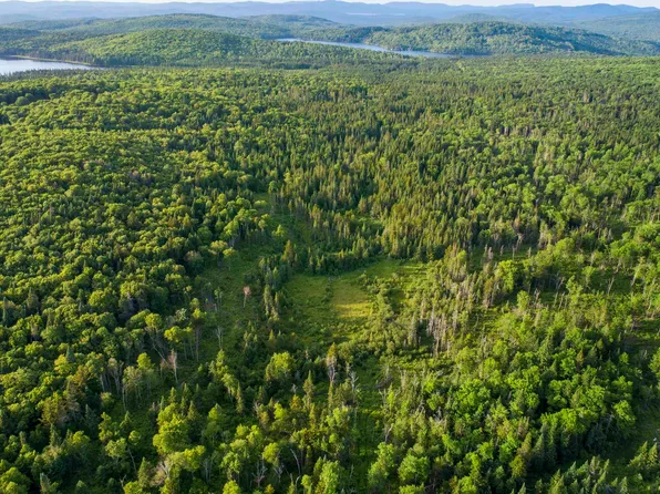 7 & 8 Diamond Pond Park Road #B, Stewartstown, NH 03576