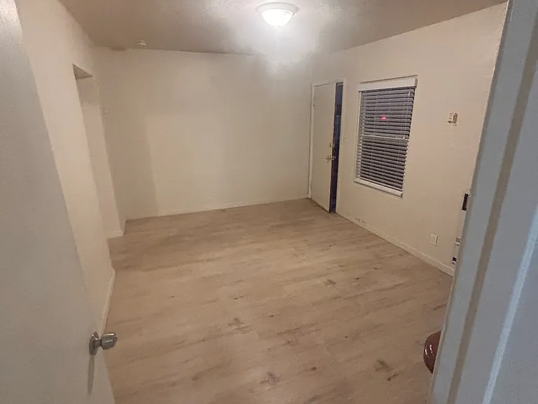 317 Ocean St #2 — Photo 5