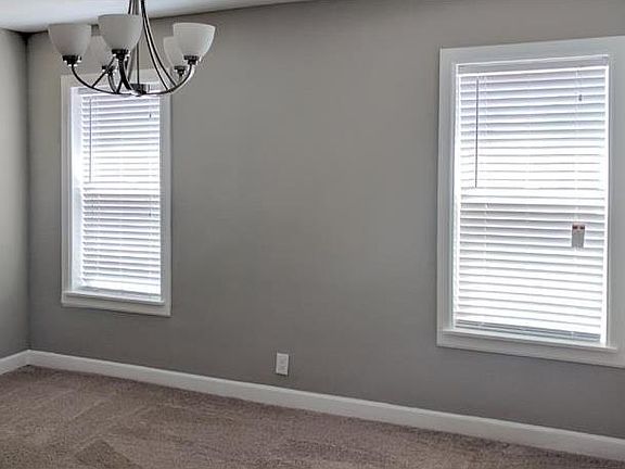 4th image of 4517 Virginia Ave APT 1S
