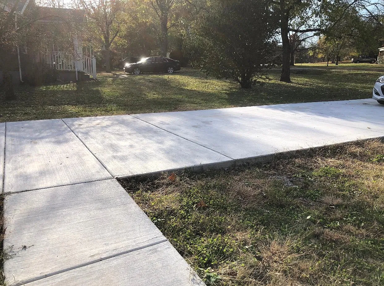 2 bed, 950 sqft, $1,800 — Photo 4
