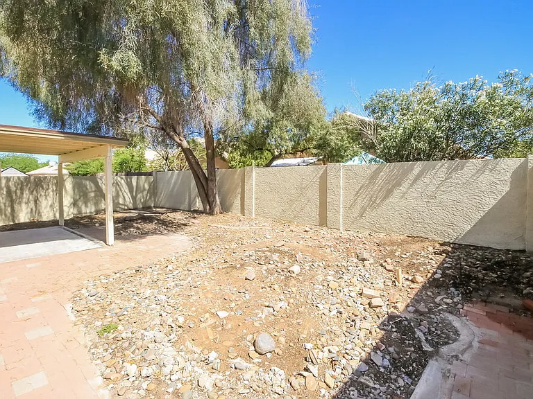 1866 W 20th Ave — Photo 15
