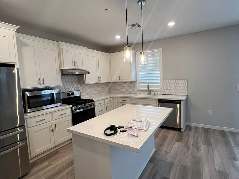 7664 Barebow Way — Photo 4