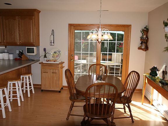 Breakfast Nook with a View!
