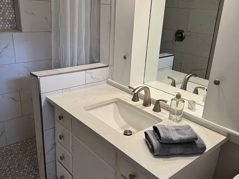 4637 Oakview Dr — Photo 23