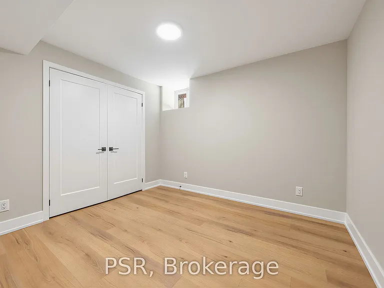 99 Geoffrey St #BASEMENT — Photo 13
