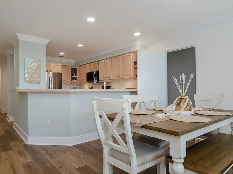 2504 N Lumina Ave #C — Photo 13