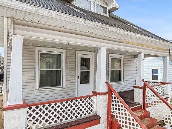 5th image of 1090 Griswold St