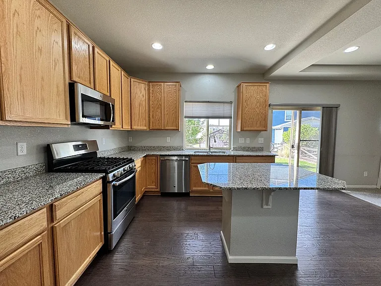 9093 Pacific Crest Dr — Photo 9