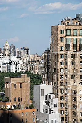 Rented by Engel & Völkers New York City | media 42