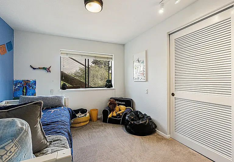 10508 Exeter Ave NE — Photo 29