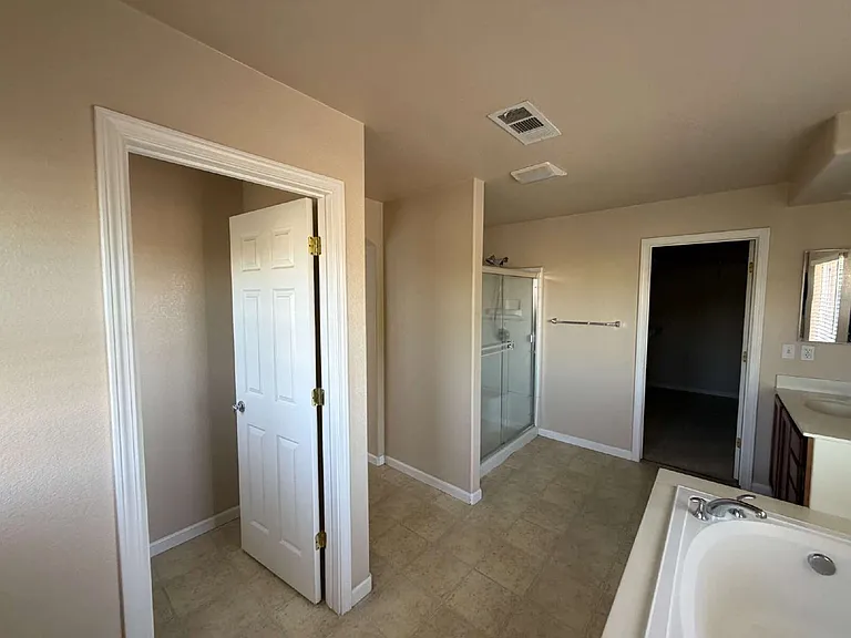3892 Colma Ave — Photo 21