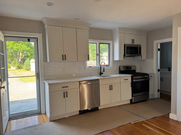 21 Park Rd #5, Plymouth, MA 02360