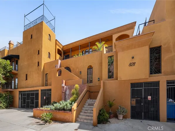 828 N Hudson Ave, Los Angeles, CA 90038