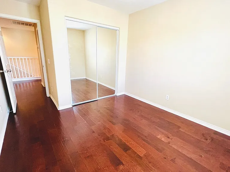 2758 Lavender St — Photo 23
