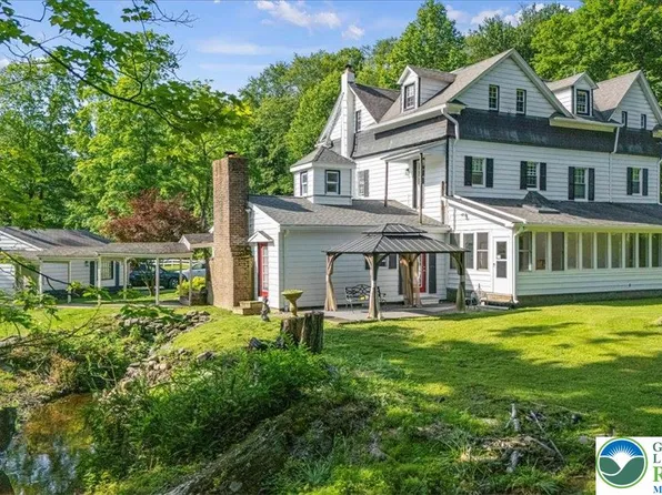 148 Frutchey Dr, East Stroudsburg, PA 18302