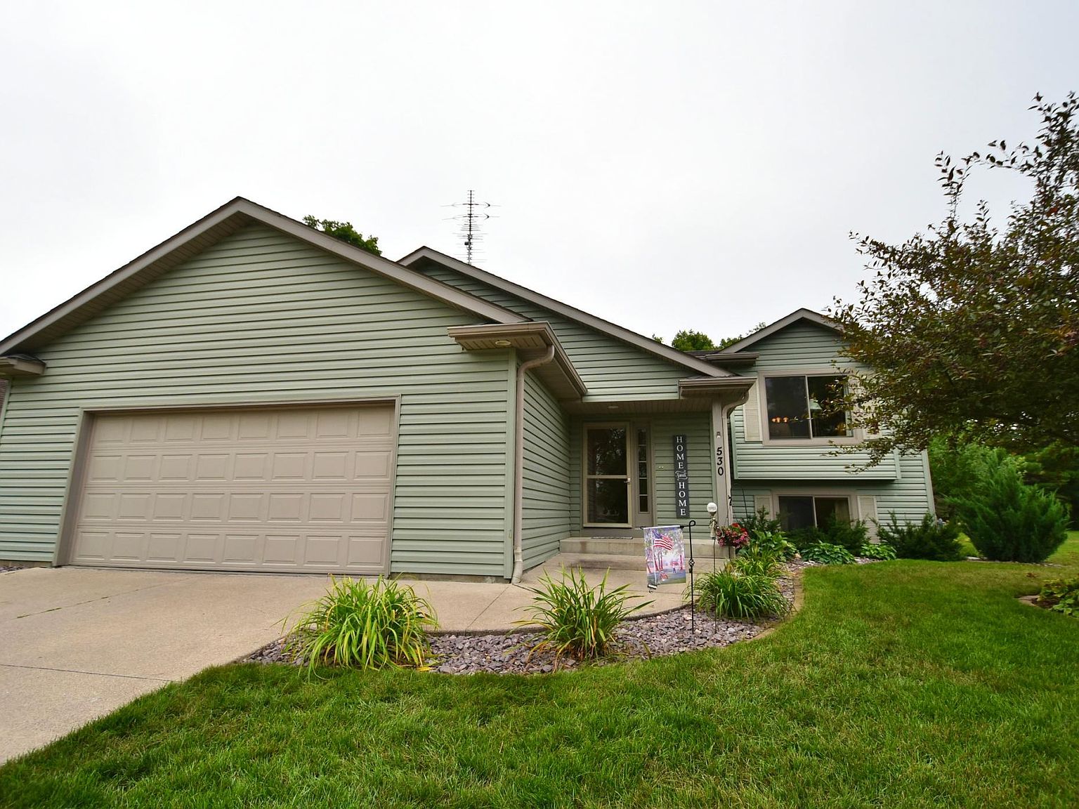 530 5th St E, Wanamingo, MN 55983 Zillow
