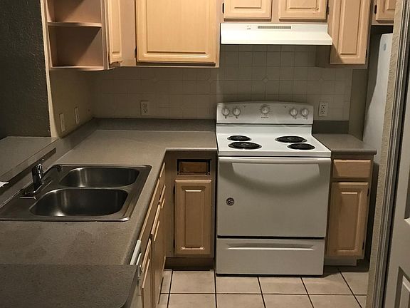 2nd image of 5819 Legacy Crescent Pl Unit 101