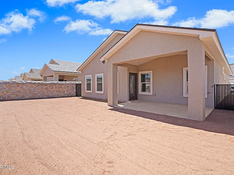 15153 Ambition Ave — Photo 40