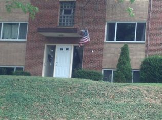 1285 W Clifton Blvd #11, Lakewood, OH 44107