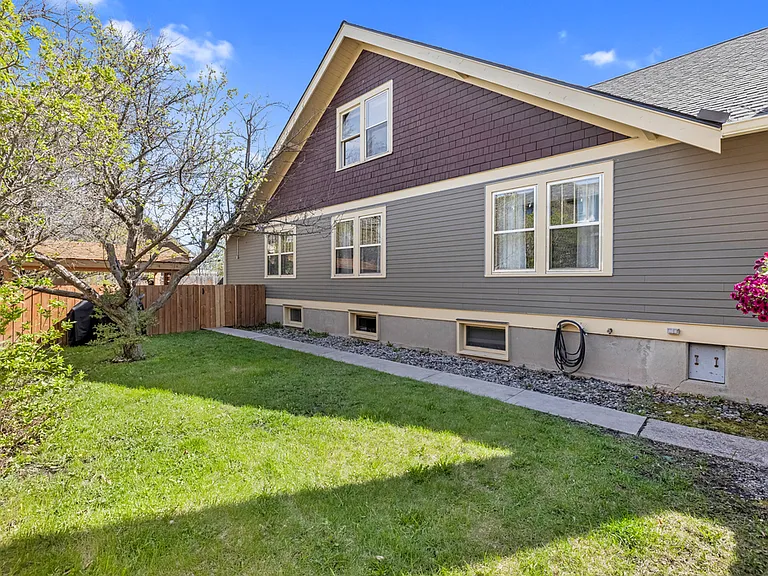 303 E Olive St #2 — Photo 19