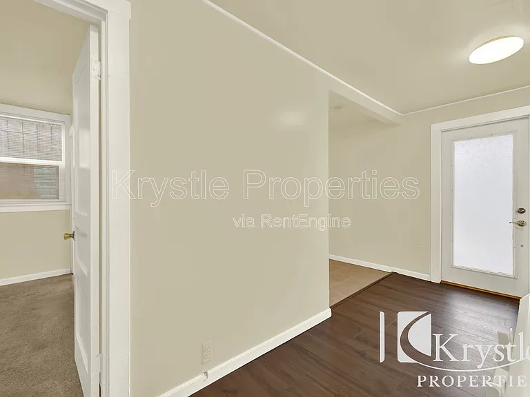 505 Hichborn St #B — Photo 14
