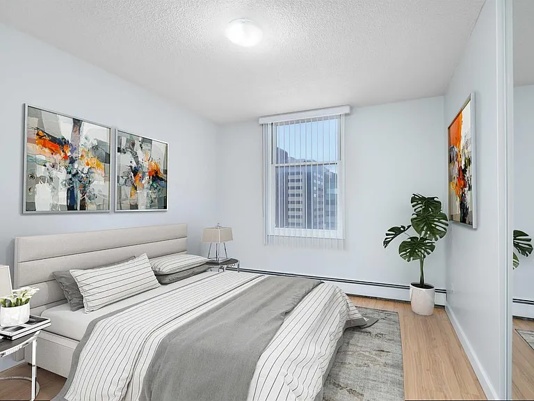 813 13th Ave SW — Photo 28