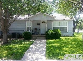 309 W Hallsell St, Decatur, TX 76234