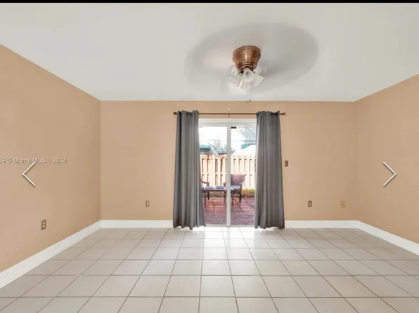 7955 NW 8th St Unit 7, Miami, FL 33126