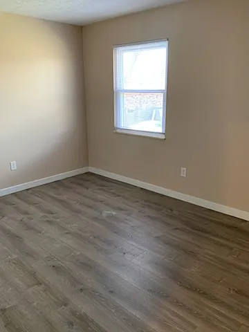 Skyline Apartments — Photo 13