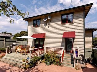 923 Cascade Ave, Hood River, OR 97031