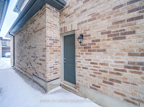 637 Leatherleaf Lndg, Milton, ON L9E 1V3