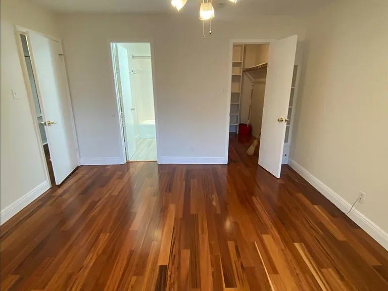 2906 West Ave #4 — Photo 14