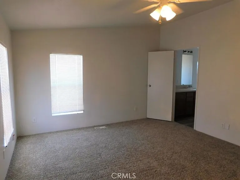 6833 Rea Ave — Photo 3