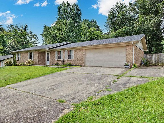 2nd image of 5 Arcadia Cir