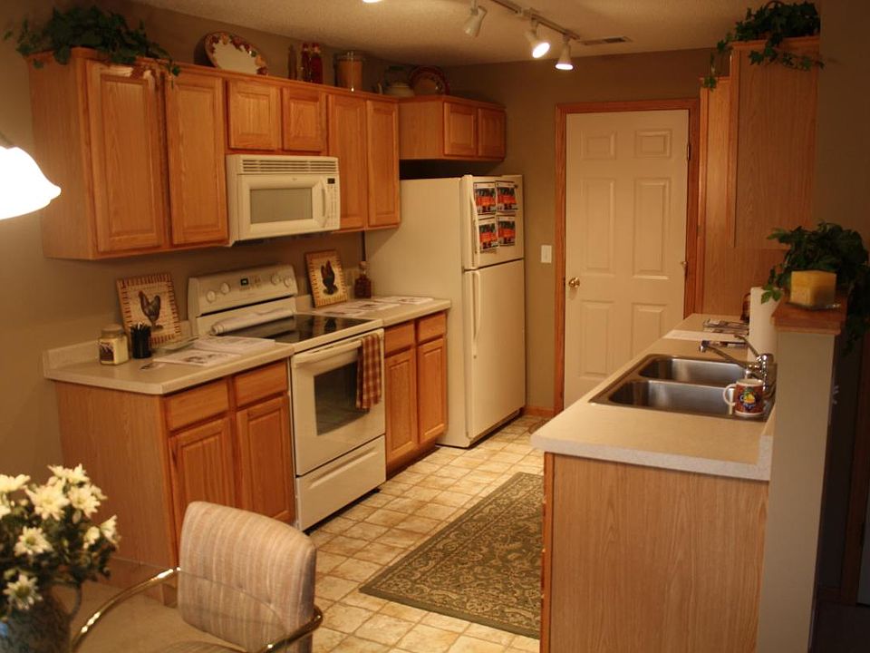 1st image of 2078 Shryer Ct