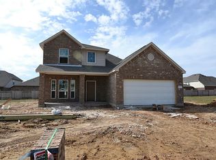 631 Oak Circle Dr E, Conroe, TX 77301