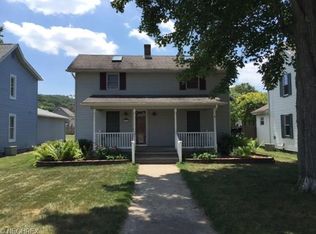 1976 Carolina St NW, Dover, OH 44622