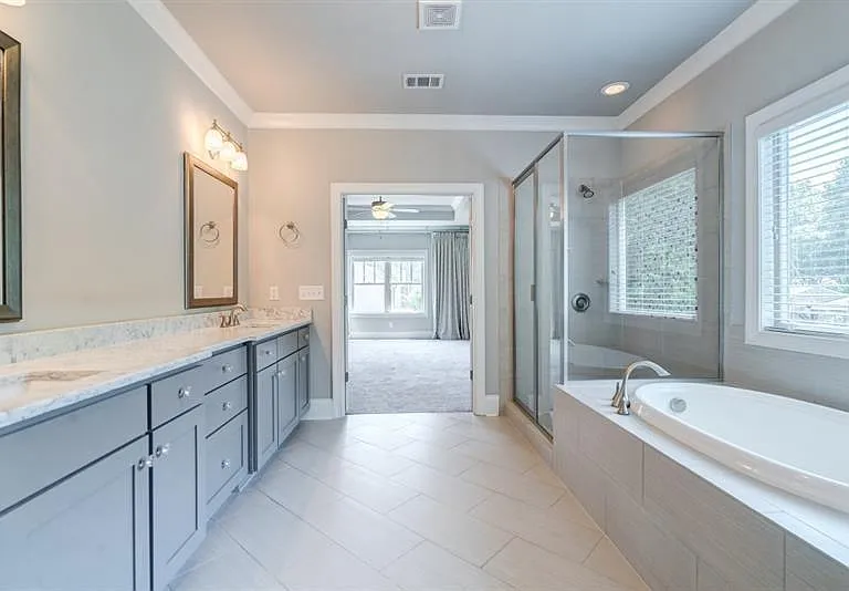 1317 Winfair Ln NE — Photo 46
