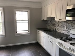 96 Pascack Rd APT 2, Park Ridge, NJ 07656