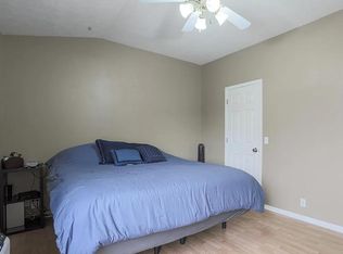 7715 Bondesson St, Omaha, NE 68122