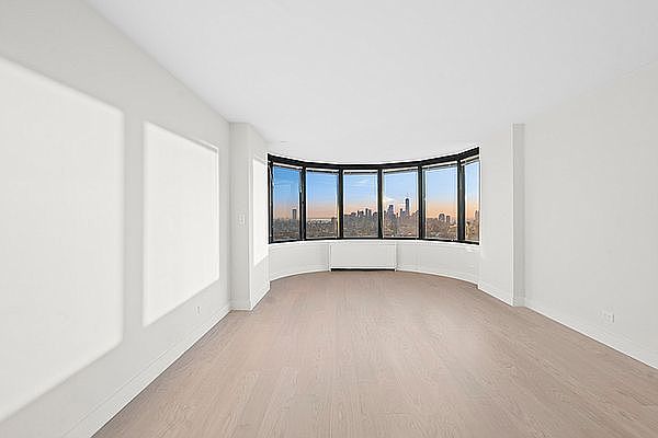 1st image of 330 E 38th St APT 56A