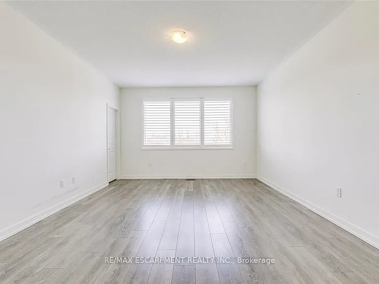 209 Fowley Dr — Photo 23