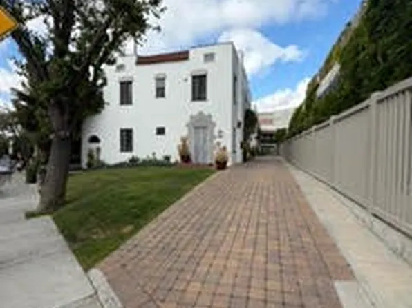 921 N West Knoll Dr, West Hollywood, CA