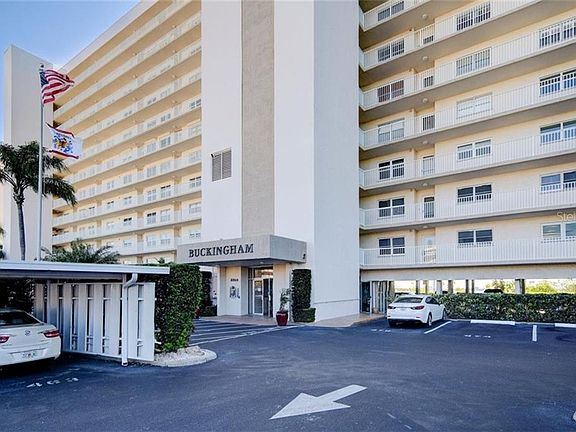 3rd image of 6060 Shore Blvd S APT 606