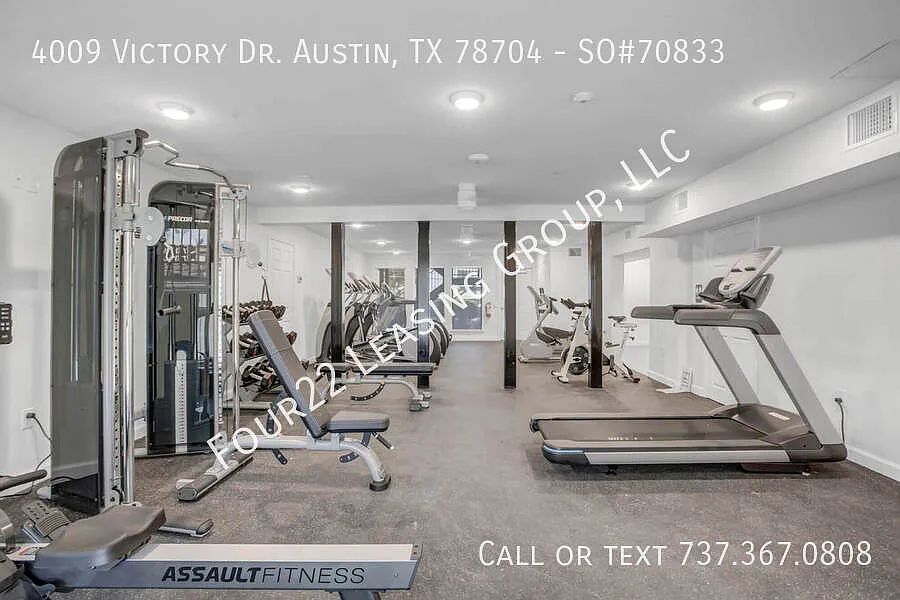 Building Photo - 4009 Victory Dr #78704