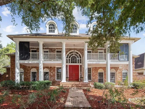 2 Lakewood Estates Dr, New Orleans, LA 70131