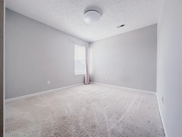 37571 Tail Feather Dr — Photo 8