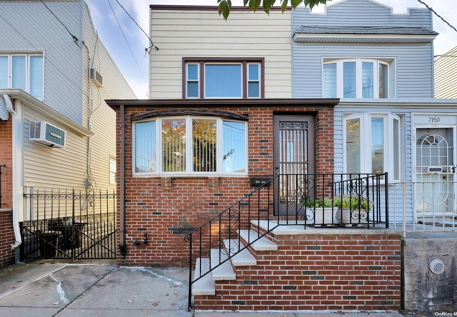 7152 72nd Place, Glendale, NY 11385 Zillow