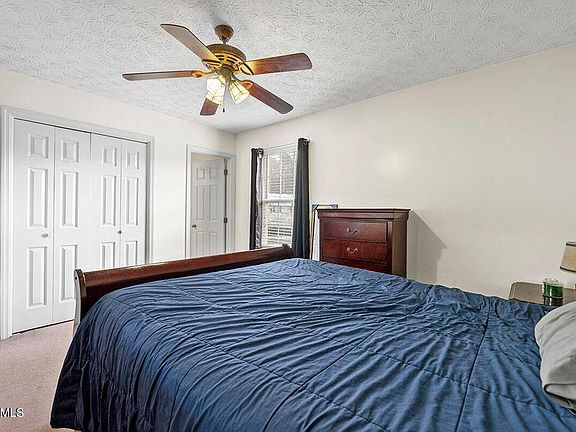 4th image of 5905 Antiqua Ln