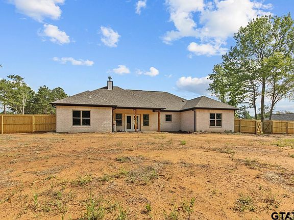 4th image of 12253 Hackberry Hollow Dr